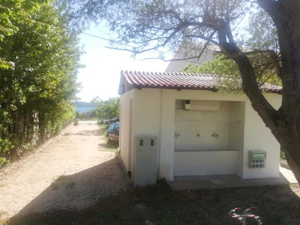 S&M Camping Sveti Filip i Jakov Exterior foto